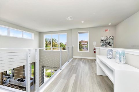 Condo in Four Corners, Florida, 5 bedrooms  № 2104322 - photo 24