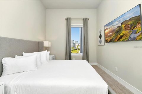 Condo in Four Corners, Florida, 5 bedrooms  № 2104322 - photo 21