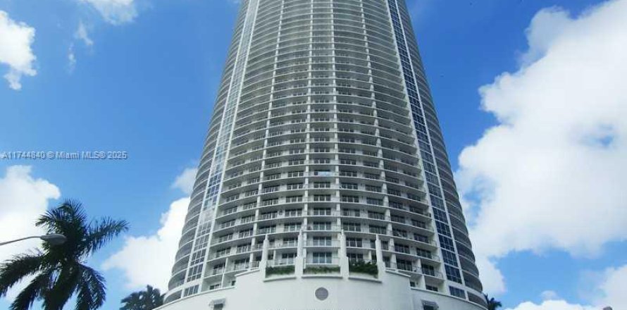 Condo à Miami, Floride, 1 chambre  № 1492205