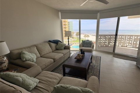 Copropriété à louer à New Smyrna Beach, Floride: 2 chambres, 107.77 m2 № 2148979 - photo 9