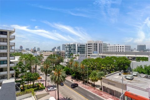 Copropriété à louer à Miami Beach, Floride: 47.84 m2 № 1852081 - photo 15