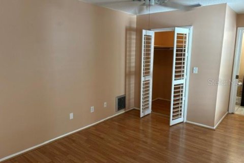 House in Clearwater, Florida 3 bedrooms, 137.59 sq.m. № 2210384 - photo 12