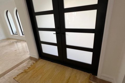 House in Boca Raton, Florida 4 bedrooms, 262.36 sq.m. № 2046429 - photo 8