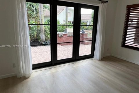 House in Boca Raton, Florida 4 bedrooms, 262.36 sq.m. № 2046429 - photo 14