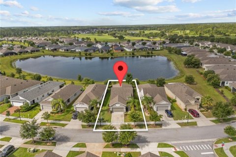 House in Saint Cloud, Florida 2 bedrooms, 152.08 sq.m. № 1816016 - photo 4