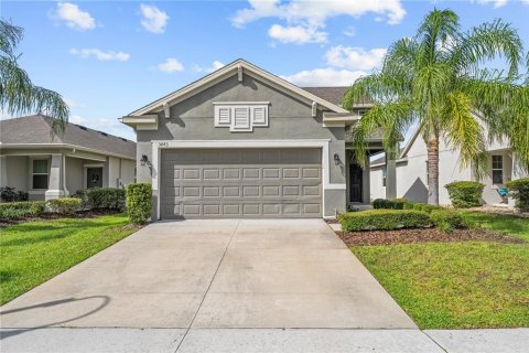 House in Saint Cloud, Florida 2 bedrooms, 152.08 sq.m. № 1816016 - photo 3