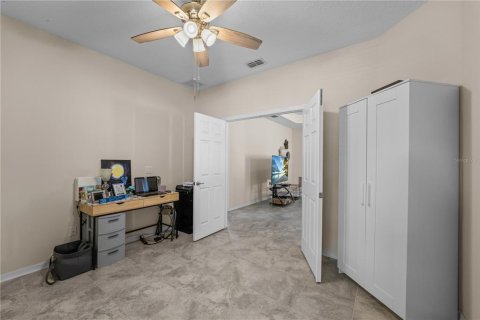 House in Saint Cloud, Florida 2 bedrooms, 152.08 sq.m. № 1816016 - photo 24