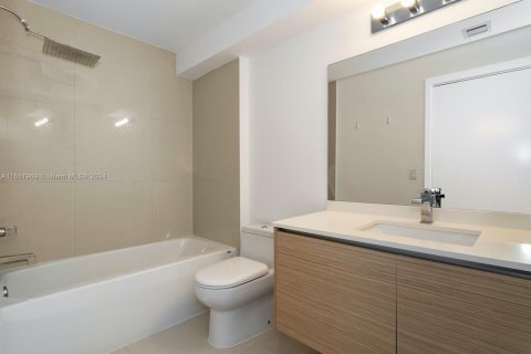 Condominio en venta en Miami, Florida, 3 dormitorios, 147.16 m2 № 1960077 - foto 26