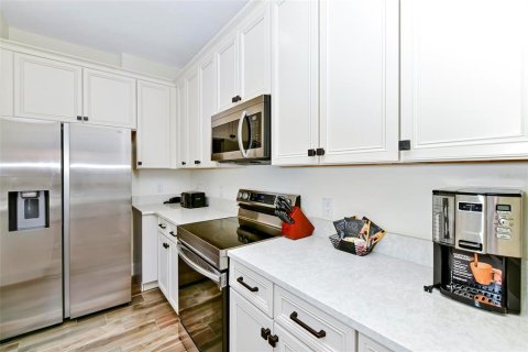 Adosado en venta en Kissimmee, Florida, 3 dormitorios, 129.51 m2 № 1129985 - foto 18