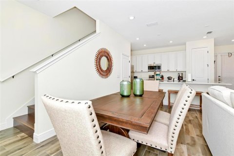 Adosado en venta en Kissimmee, Florida, 3 dormitorios, 129.51 m2 № 1129985 - foto 6