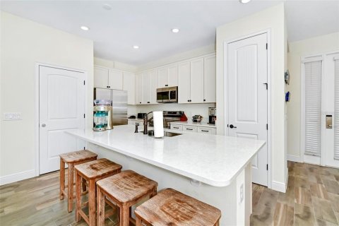 Adosado en venta en Kissimmee, Florida, 3 dormitorios, 129.51 m2 № 1129985 - foto 14