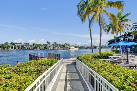 Condo in Aventura, Florida, 3 bedrooms  № 2038999 - photo 6