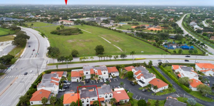 Touwnhouse à Wellington, Floride 3 chambres, 188.22 m2 № 1207432