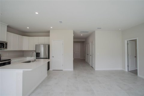 Villa ou maison à louer à Minneola, Floride: 3 chambres, 144.37 m2 № 2107500 - photo 28