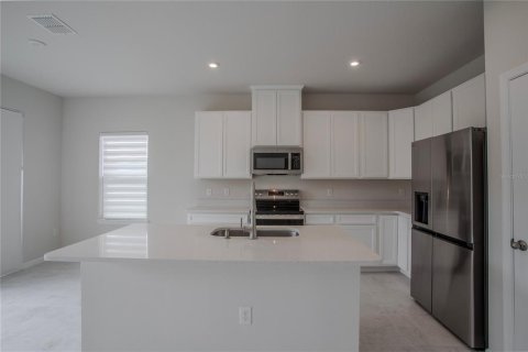 Villa ou maison à louer à Minneola, Floride: 3 chambres, 144.37 m2 № 2107500 - photo 30