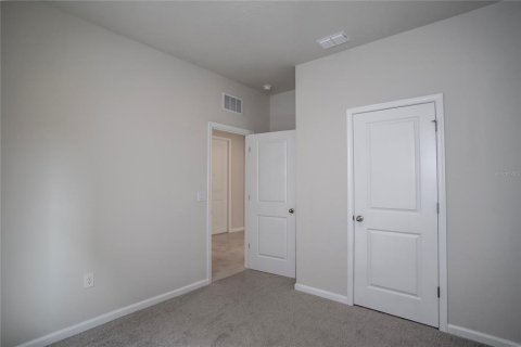 Villa ou maison à louer à Minneola, Floride: 3 chambres, 144.37 m2 № 2107500 - photo 15