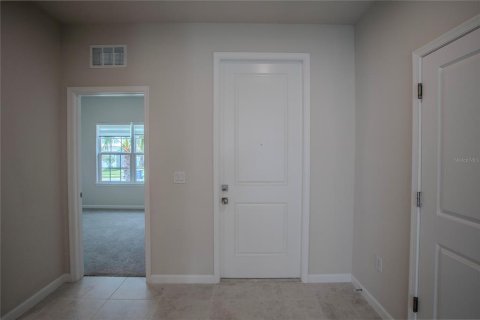 Villa ou maison à louer à Minneola, Floride: 3 chambres, 144.37 m2 № 2107500 - photo 7