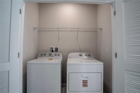 Villa ou maison à louer à Minneola, Floride: 3 chambres, 144.37 m2 № 2107500 - photo 18