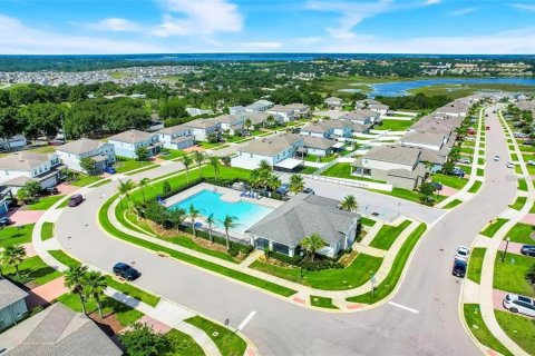Villa ou maison à louer à Minneola, Floride: 3 chambres, 144.37 m2 № 2107500 - photo 4