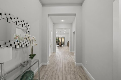 House in Parkland, Florida 2 bedrooms, 254.46 sq.m. № 2146707 - photo 5