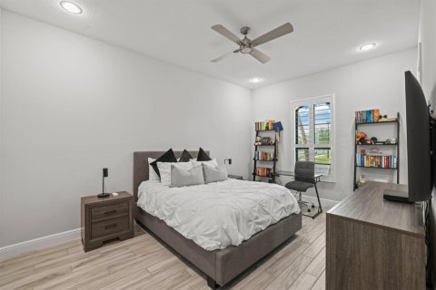 House in Parkland, Florida 2 bedrooms, 254.46 sq.m. № 2146707 - photo 26