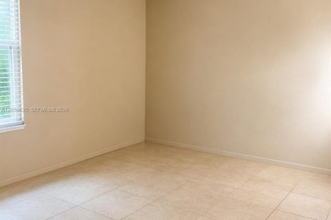 Copropriété à vendre à Tamarac, Floride: 2 chambres, 95.22 m2 № 2176646 - photo 4