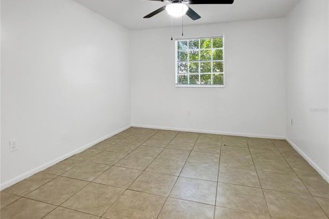 Condo in Maitland, Florida, 2 bedrooms  № 2379243 - photo 11