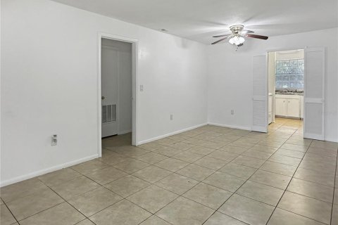 Condo in Maitland, Florida, 2 bedrooms  № 2379243 - photo 3