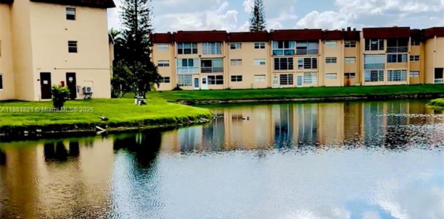 Condo à Sunrise, Floride, 1 chambre  № 1977813