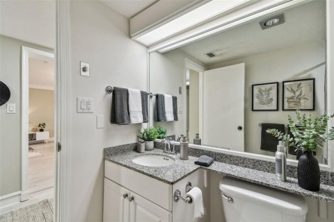 Condominio en venta en Palm Harbor, Florida, 1 dormitorio, 76.64 m2 № 1598546 - foto 22