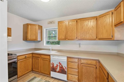 House in North Port, Florida 3 bedrooms, 156.08 sq.m. № 2207456 - photo 13