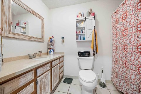 House in North Port, Florida 3 bedrooms, 156.08 sq.m. № 2207456 - photo 16