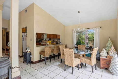 House in North Port, Florida 3 bedrooms, 156.08 sq.m. № 2207456 - photo 11