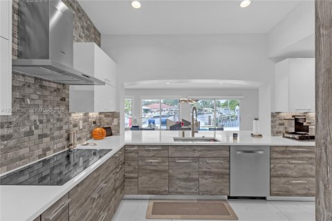 Casa en venta en Fort Lauderdale, Florida, 3 dormitorios, 262.45 m2 № 2150422 - foto 23