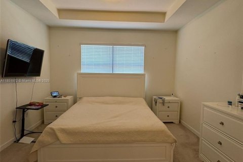 House in Homestead, Florida 3 bedrooms, 182.27 sq.m. № 1858692 - photo 21
