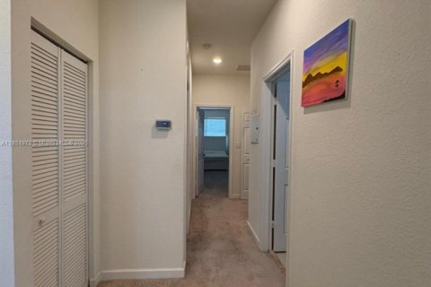 House in Homestead, Florida 3 bedrooms, 182.27 sq.m. № 1858692 - photo 29