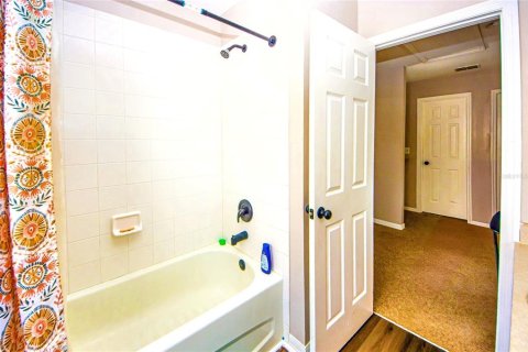 Casa en venta en Winter Haven, Florida, 4 dormitorios, 197.05 m2 № 1787800 - foto 12