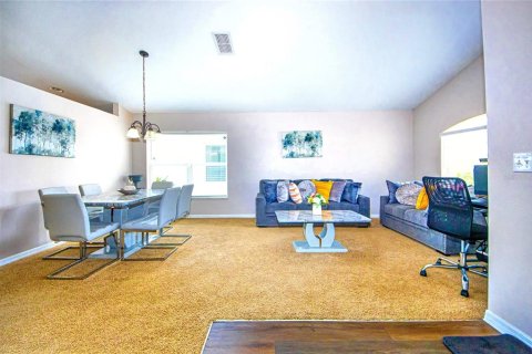 Casa en venta en Winter Haven, Florida, 4 dormitorios, 197.05 m2 № 1787800 - foto 2