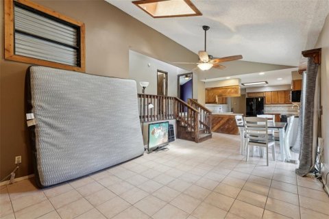 House in Lakeland, Florida 2 bedrooms, 116.13 sq.m. № 1688379 - photo 5