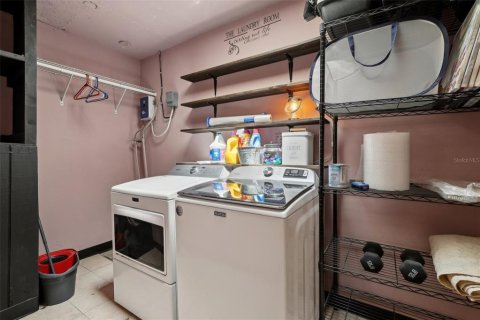 House in Lakeland, Florida 2 bedrooms, 116.13 sq.m. № 1688379 - photo 21