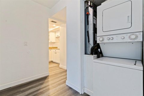 Copropriété à vendre à Tampa, Floride: 2 chambres, 83.98 m2 № 1918410 - photo 20