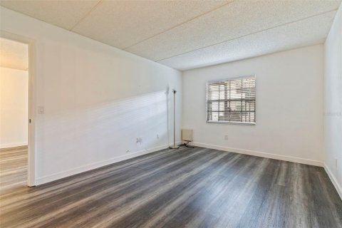 Copropriété à vendre à Tampa, Floride: 2 chambres, 83.98 m2 № 1918410 - photo 16