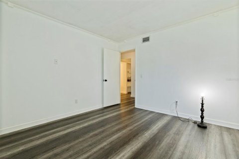 Copropriété à vendre à Tampa, Floride: 2 chambres, 83.98 m2 № 1918410 - photo 23
