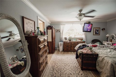 House in Auburndale, Florida 4 bedrooms, 204.85 sq.m. № 1750781 - photo 9