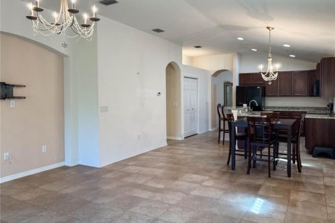 House in Spring Hill, Florida 3 bedrooms, 169.36 sq.m. № 1732827 - photo 24