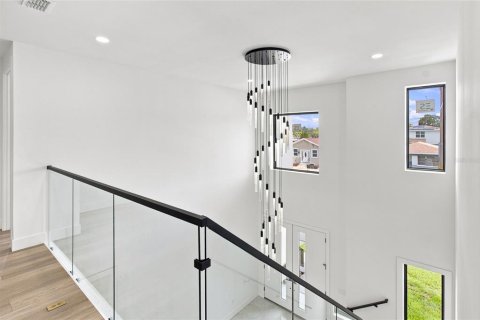 Villa ou maison à vendre à Tampa, Floride: 4 chambres, 293.11 m2 № 2299540 - photo 25