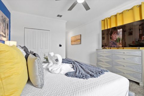 House in Kissimmee, Florida 5 bedrooms, 278.34 sq.m. № 1851542 - photo 30