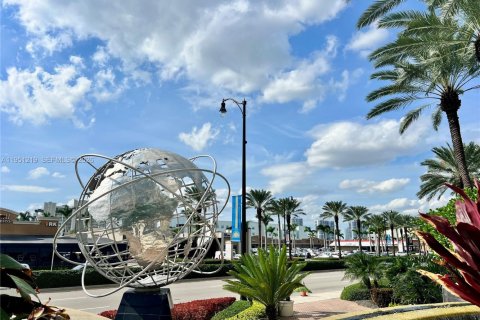 Condo in Sunny Isles Beach, Florida, 1 bedroom № 2087795 - photo 26