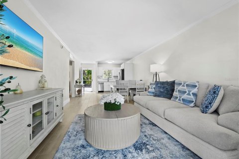 Condominio en venta en Longboat Key, Florida, 1 dormitorio, 61.04 m2 № 2157618 - foto 9