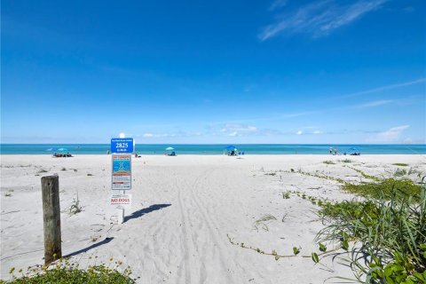 Condominio en venta en Longboat Key, Florida, 1 dormitorio, 61.04 m2 № 2157618 - foto 24